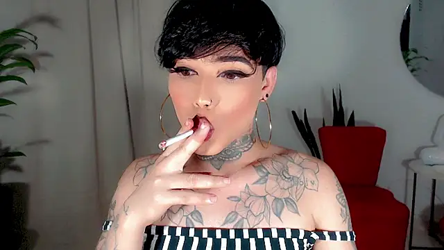 little_star_porn's cam snapshot