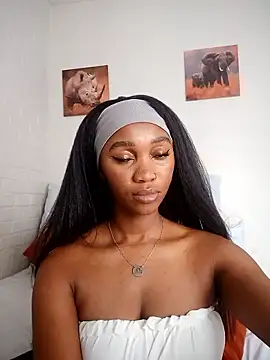 Hannah_107 live sex cam