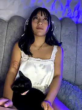 Maddy_w's cam snapshot