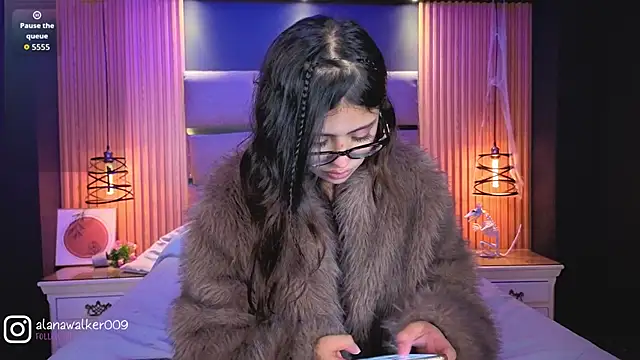 AlanaWalker9's cam snapshot