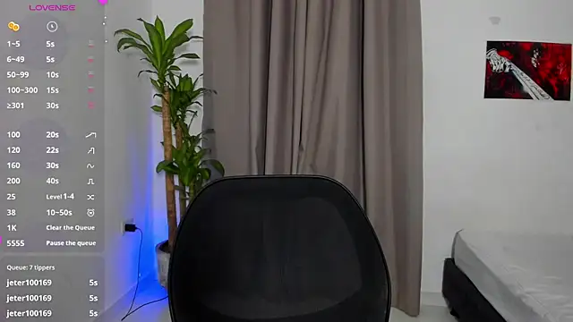Catty_Noir live sex cam