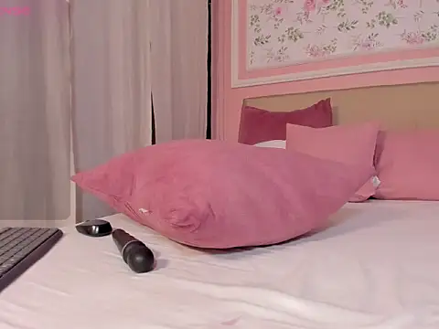 ninaa_meduxx's cam snapshot