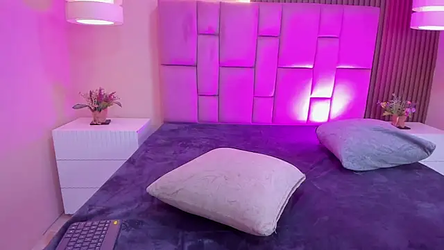 Eclipse_Divina's cam snapshot