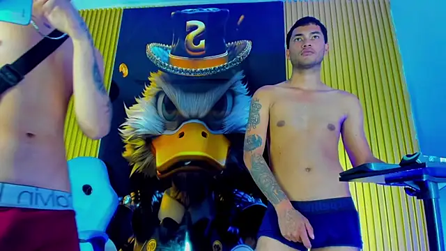 Thegolden_boys live sex cam