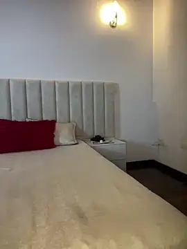 Mia_Roswell's cam snapshot