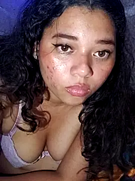 Violethroos live sex cam