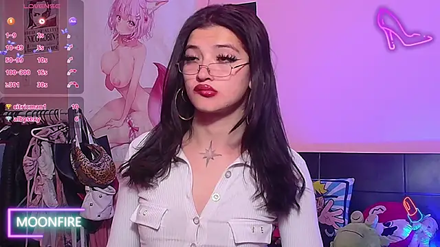 moonfiredancer live sex cam