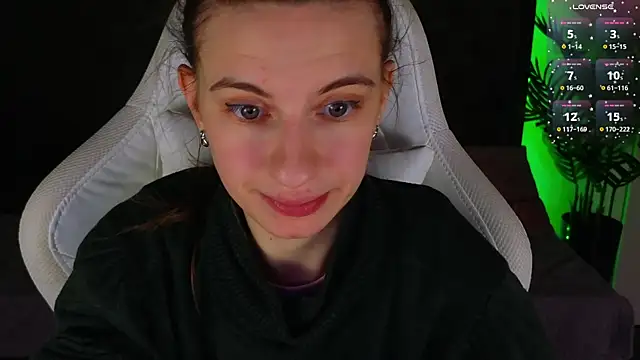 kaleriyaa_'s cam snapshot