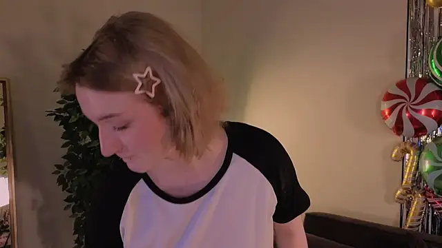 ELLIEJAY live sex cam