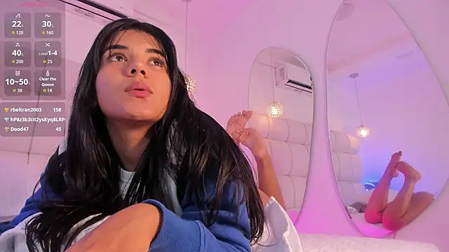 Emili__Jackson's cam snapshot