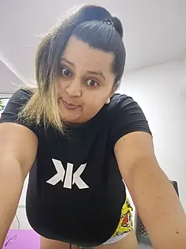 Miss_balloonsmila live sex cam