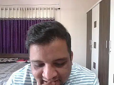 dhruv_love live sex cam