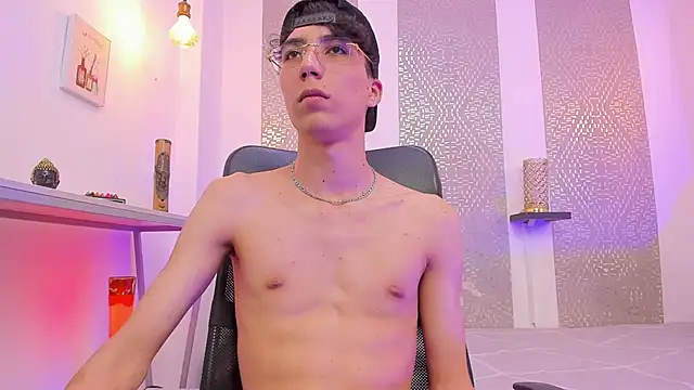 Nikolay_Gregori live sex cam