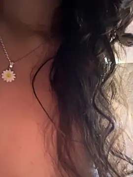 KaitlynLoveCam live sex cam