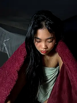 Lynly_k2 live sex cam