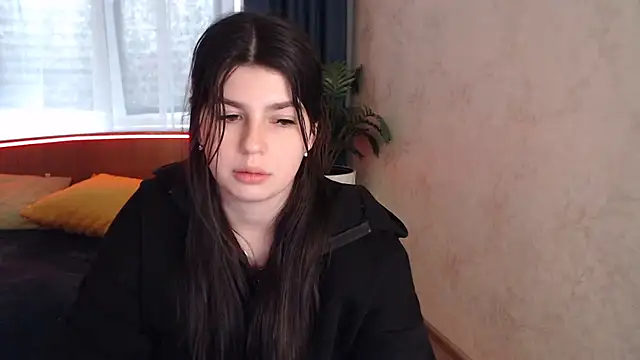 KisaModel's cam snapshot