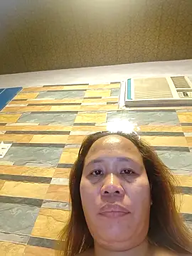 squirtshantal live sex cam