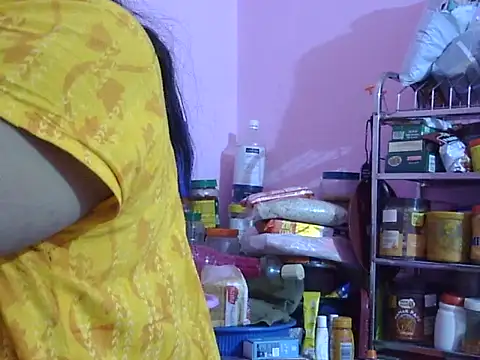 Pooja-suman's cam snapshot