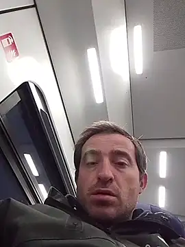 openlegsforyou's cam snapshot