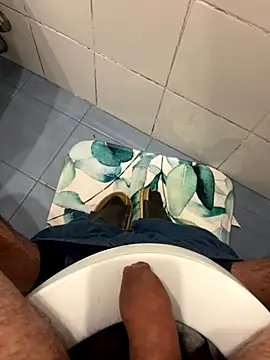 marc8876's cam snapshot