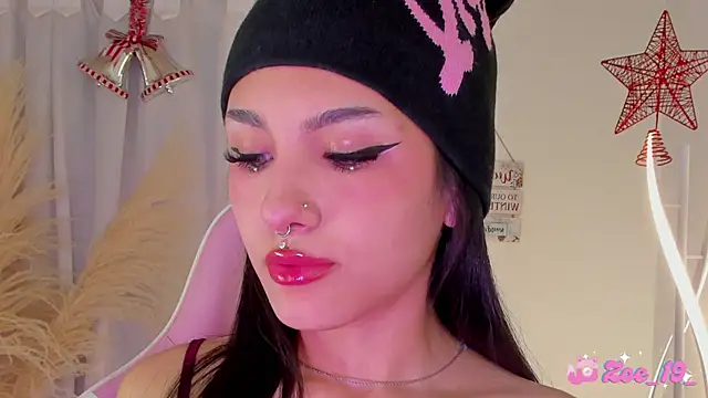 cuteezoe's cam snapshot