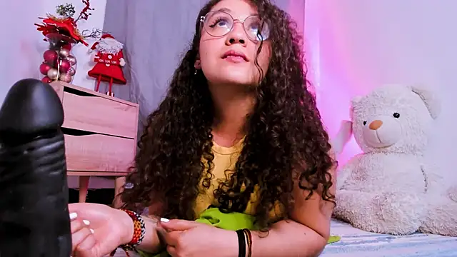 roxanne_lol's cam snapshot