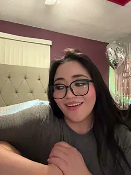 MyHoneyFrida's cam snapshot