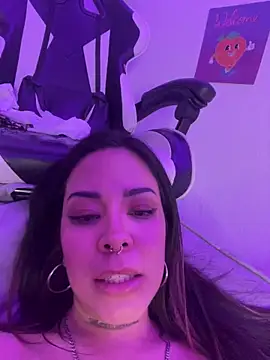 LilEuphoria's cam snapshot