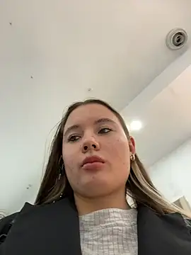 StephanieMur's cam snapshot