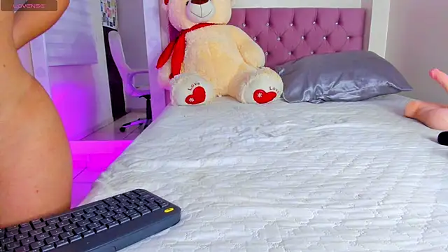 isaa_19 live sex cam