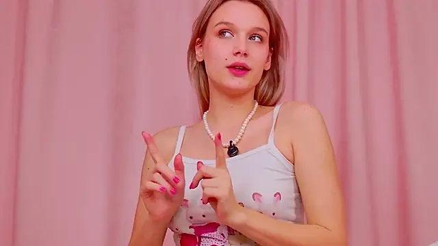 MeowthLilu live sex cam