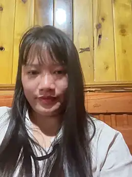 TrangNemo live sex cam