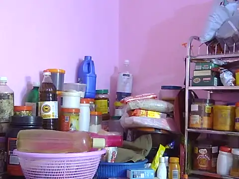 Pooja-suman's cam snapshot