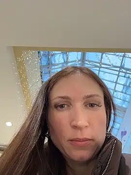 ZaraHill live sex cam