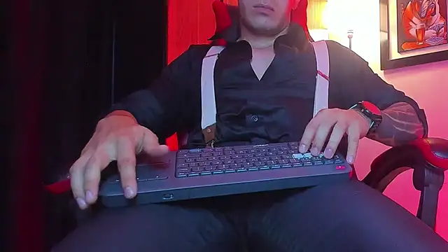 ALPHA_DOMINUS_'s cam snapshot