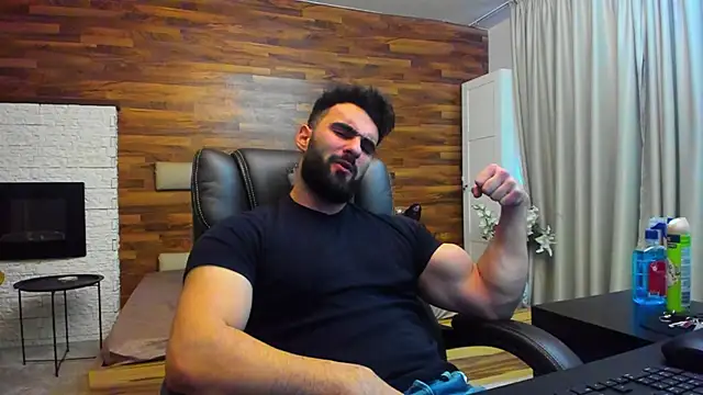 MicahLane live sex cam