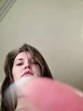 LazyTanukii live sex cam