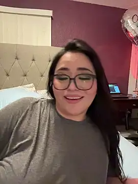 MyHoneyFrida's cam snapshot