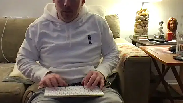 God_Of_ThundeRR live sex cam