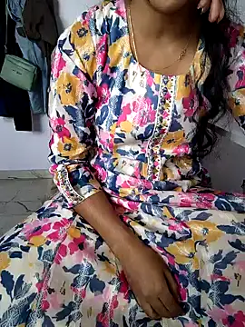 Cute-Telugu-Teacher live sex cam