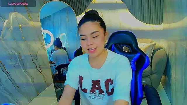 ambarina_r's cam snapshot