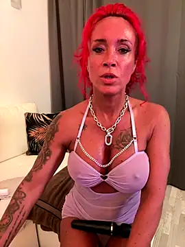 Hotmilfhamburg1 live sex cam