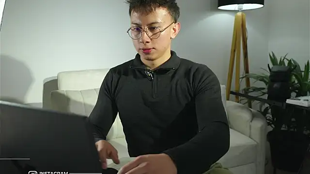 DeusbelliS's cam snapshot