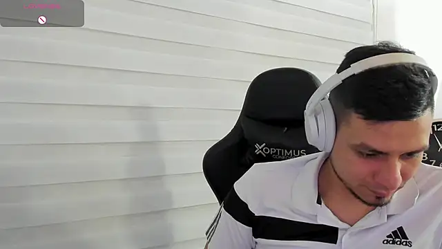 Rick_Adams live sex cam