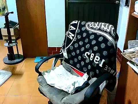 BenSfh's cam snapshot