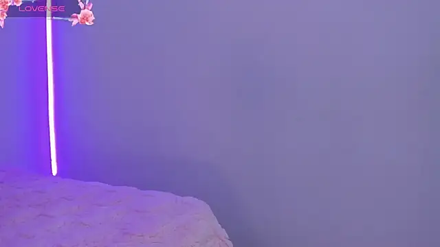 liz_25b's cam snapshot