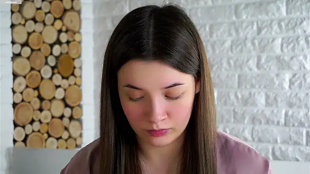 LowOncoming's cam snapshot