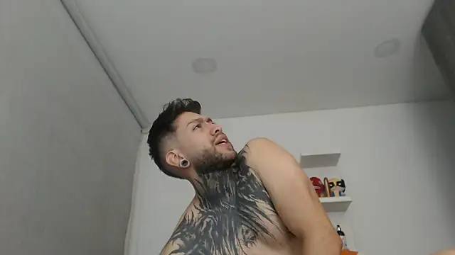 _tatho_perovich_ live sex cam