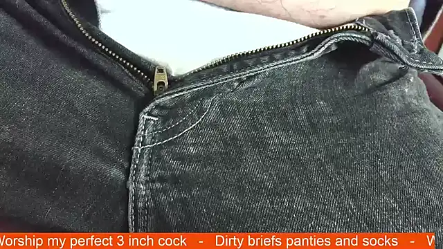 hairyandtiny live sex cam