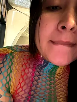 evelyn_1702's cam snapshot